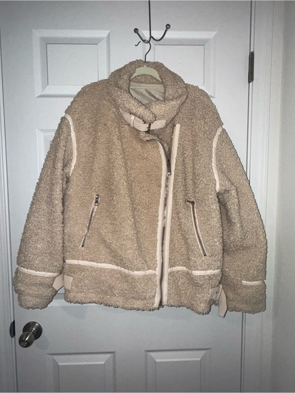 JCPenney Teddy Sherpa Moto Jacket Cream Beige Faux Shearling Cozy Size